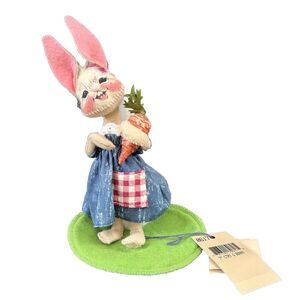 Annalee 7" Country Rabbit Bunny Girl with Carrot Dress w/ Tags